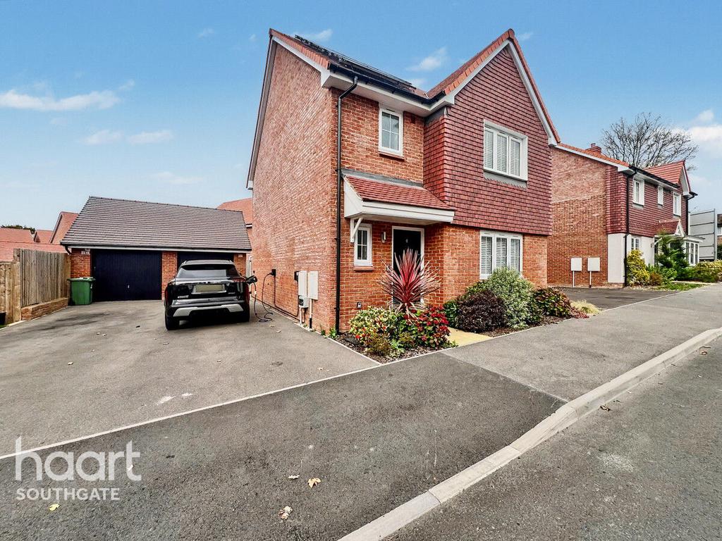 Detached house exterior, driveway, garage