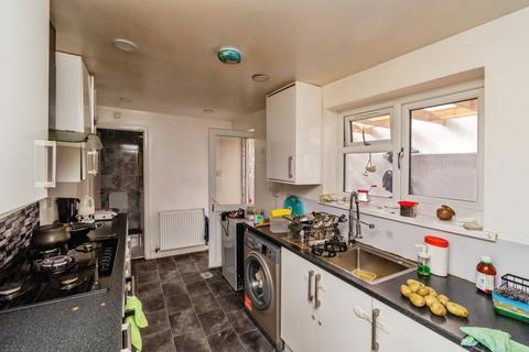 2 bedroom terraced house for sale, St. Annes Road, Willenhall, West Midlands, WV13