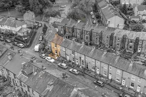 3 bedroom terraced house for sale, Manley Street, Brighouse HD6