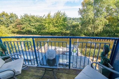 4 bedroom townhouse for sale, Keel Moorings, Rodley, Leeds