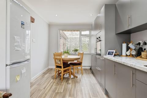 2 bedroom detached bungalow for sale, Taverham Road, Taverham, Norwich