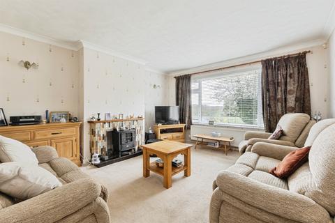 2 bedroom detached bungalow for sale, Taverham Road, Taverham, Norwich