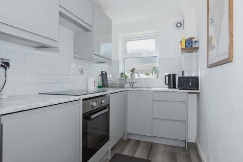 1 bedroom flat for sale, Broadwater Road, Worthing, BN14