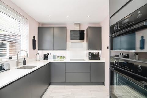 3 bedroom semi-detached house for sale, Brennand Road, Oldbury