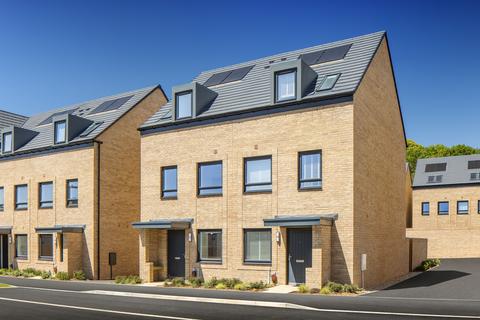 3 bedroom end of terrace house for sale, Langstone at Honeymans Helm Off Shrivenham Road, Highworth SN6