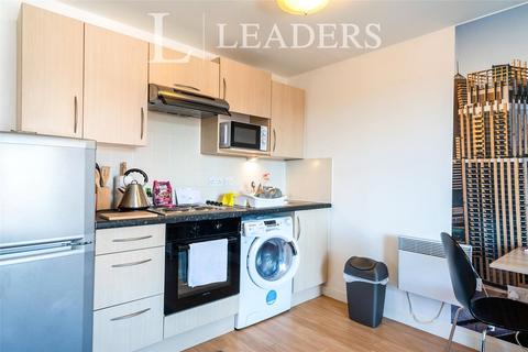 Studio to rent, The Roundhouse, Gunwharf Quays, PO1