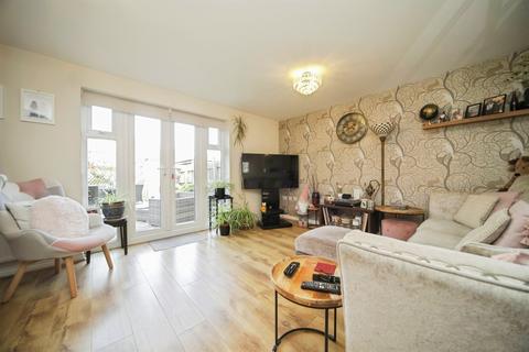 3 bedroom semi-detached house for sale, Jubilee Crescent, Needham Market, IPSWICH