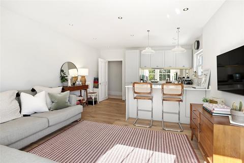 2 bedroom apartment for sale, Grove Park Gardens, London, United Kingdom, W4