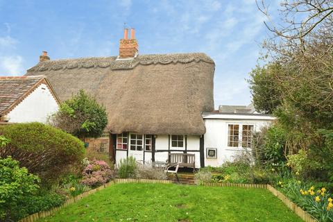1 bedroom cottage for sale, Church Street, Harvington, Evesham, Worcestershire, WR11