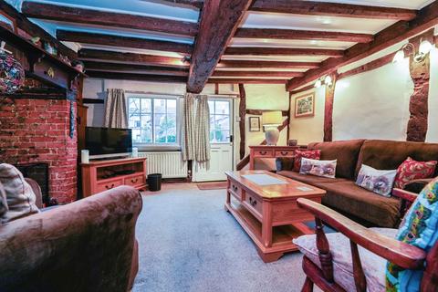 1 bedroom cottage for sale, Church Street, Harvington, Evesham, Worcestershire, WR11