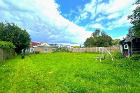 6 bedroom detached house for sale, The Spur, Slough