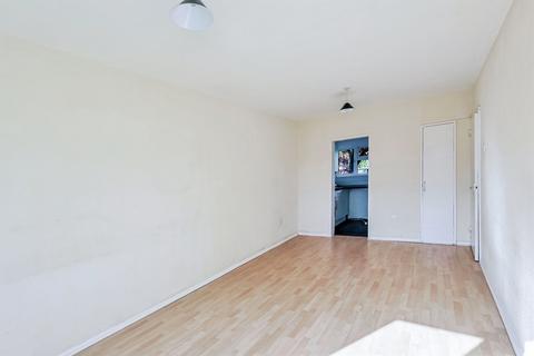 undefined, Castle Avenue, Northampton