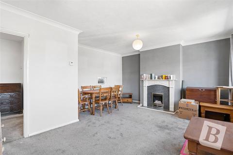 2 bedroom maisonette for sale, Waycross Road, Upminster, RM14