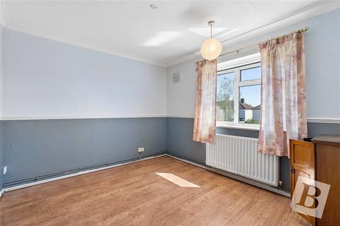 2 bedroom maisonette for sale, Waycross Road, Upminster, RM14