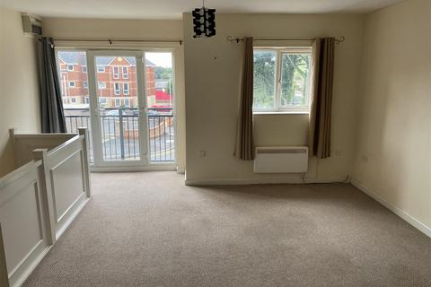 2 bedroom flat for sale, St Michaels Close, Stourport