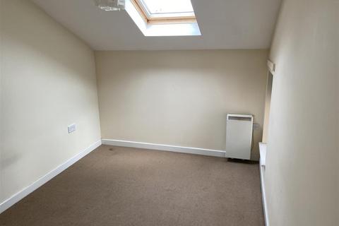 2 bedroom flat for sale, St Michaels Close, Stourport