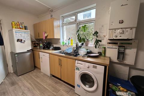 6 bedroom house to rent, Sefton Park Road, Bristol, BS7