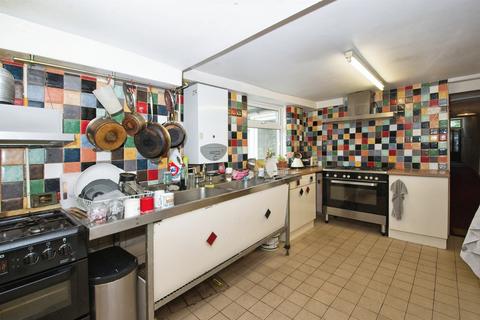 7 bedroom terraced house for sale, Commercial Road, Newport