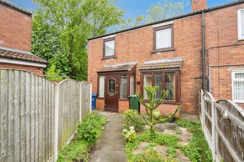 Semi-detached house - King George Square, Kirk Sandall, Doncaster