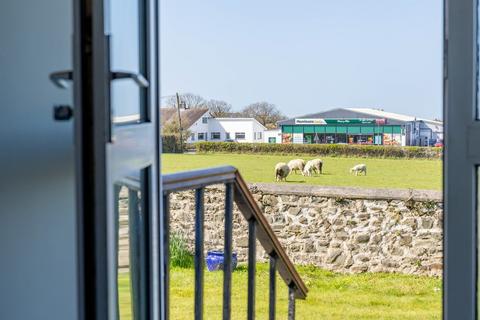 5 bedroom property with land for sale, Ffosyffin, Aberaeron, SA46