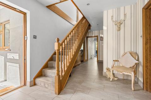 3 bedroom semi-detached bungalow for sale, Vicarage Lane, Epping CM16