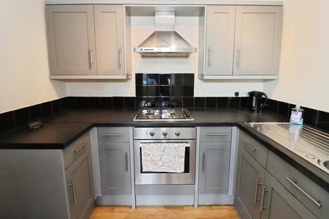 2 bedroom flat for sale, Hanham Road, Kingswood, Bristol, BS15