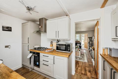 2 bedroom semi-detached house for sale, Y Llwyni, Llangyfelach, Swansea