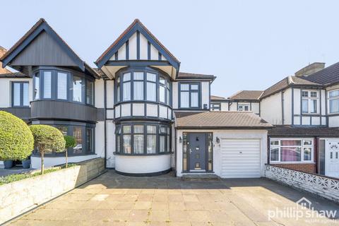 4 bedroom semi-detached house for sale, Kenton Road, Harrow, HA3