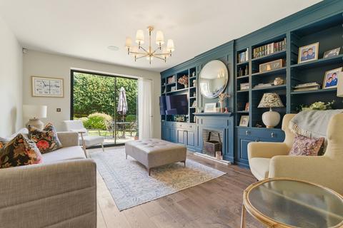 5 bedroom detached house for sale, Orchard Green, Beaconsfield, Buckinghamshire, HP9