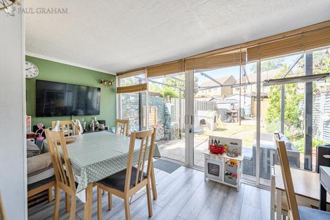 undefined, Bramblewood Close, Carshalton