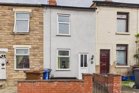 2 bedroom terraced house for sale, Nelson Street, Winshill