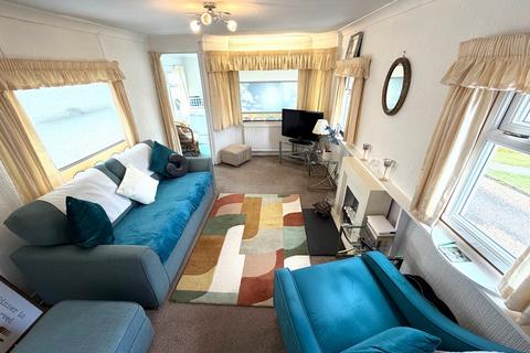 2 bedroom mobile home for sale, Mill Farm Park, Bulkington