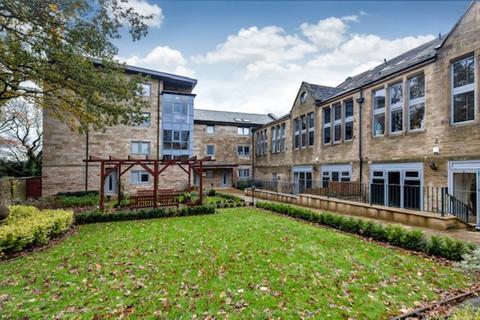 Chrisharben Court Green End, Clayton