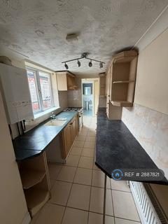 3 bedroom terraced house to rent, St Hugh St, Lincoln, LN2