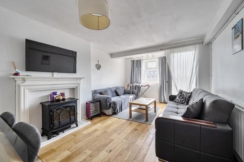 2 bedroom apartment for sale, Barking Road, London