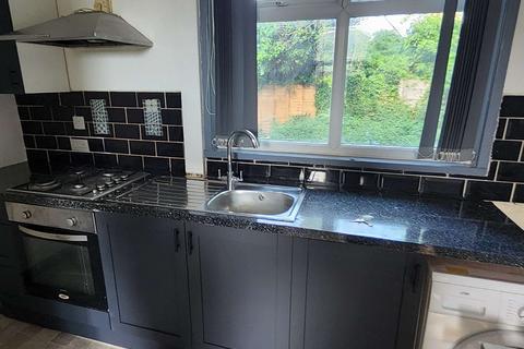 1 bedroom flat to rent, Lower Broughton Road, Salford M7