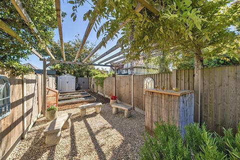 4 bedroom terraced house for sale, Burnt Ash Hill, Lee, London, SE12