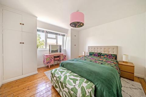 4 bedroom terraced house for sale, Burnt Ash Hill, Lee, London, SE12