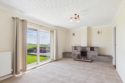 2 bedroom detached bungalow to rent, Llangain, Carmarthen
