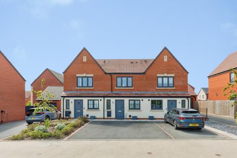2 bedroom terraced house for sale, Savanna Way, Bishops Tachbrook, Leamington Spa, CV33