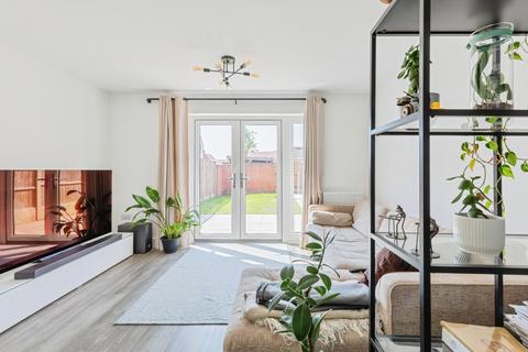 2 bedroom terraced house for sale, Savanna Way, Bishops Tachbrook, Leamington Spa, CV33