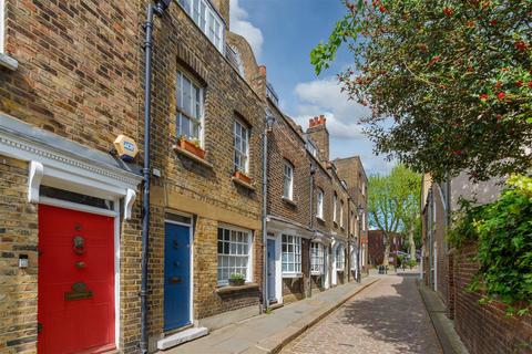Little Green Street, Kentish Town