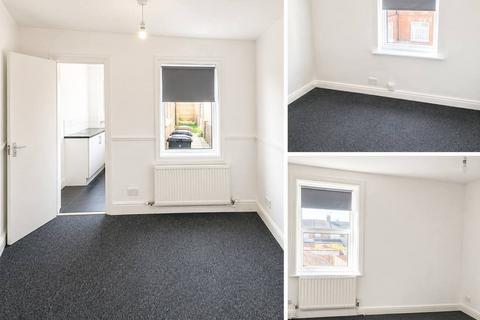 3 bedroom terraced house to rent, Manby Street, Lincoln, LN5