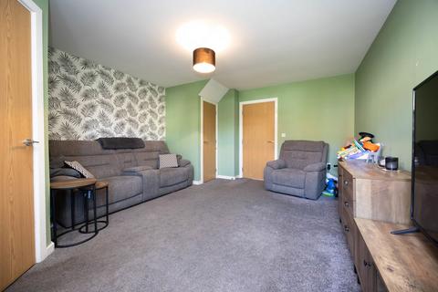 3 bedroom semi-detached house for sale, Preston Road, Wigan WN6
