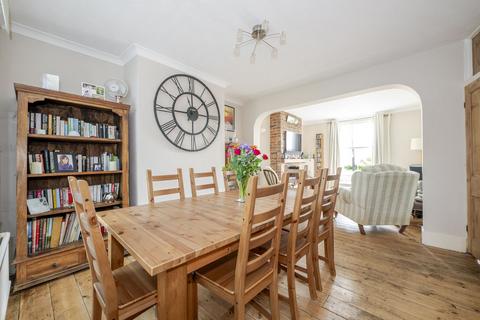 3 bedroom cottage for sale, Mayfield TN20