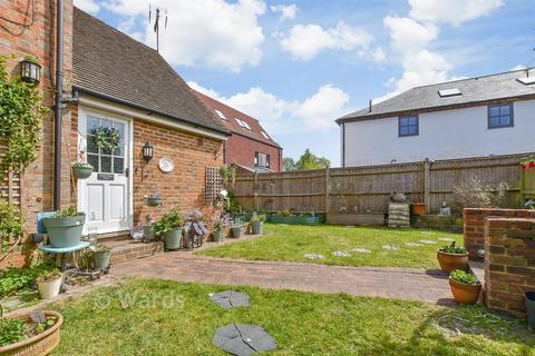 3 bedroom semi-detached house for sale, The Street, Ashford TN26