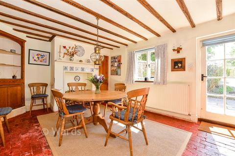 4 bedroom terraced house for sale, The Street, Ashford TN27