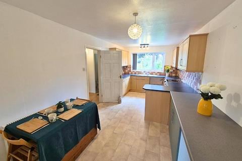 3 bedroom terraced house for sale, Ebnal Close, Leominster, Herefordshire, HR6 8SL