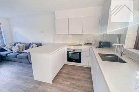 1 bedroom terraced house to rent, Nicholson Grove, Wickford