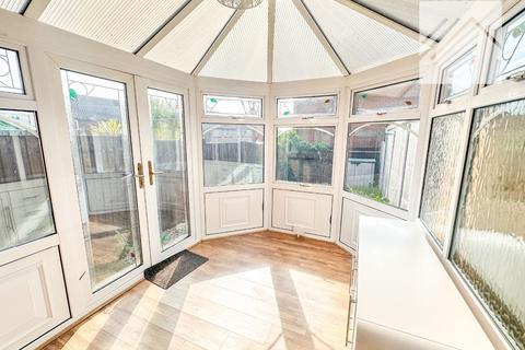1 bedroom terraced house to rent, Nicholson Grove, Wickford